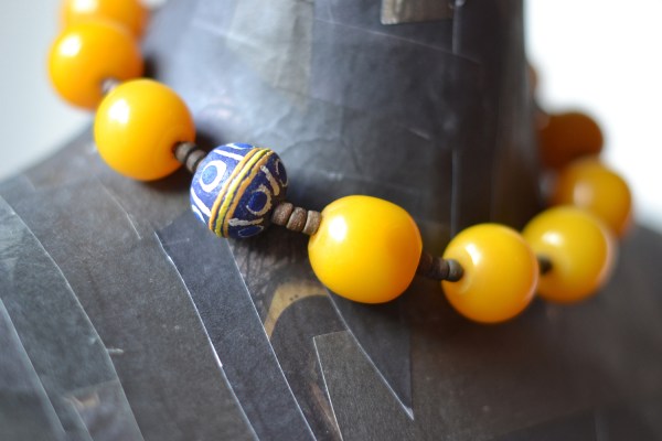 Anecdote_M.Amber.Necklace